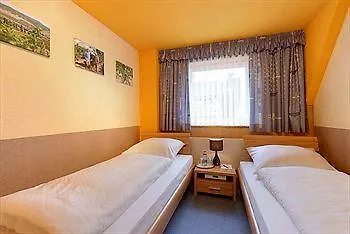 Garni Baren Hotel