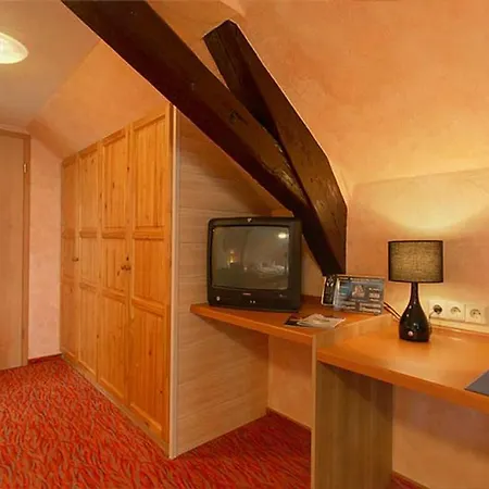 Garni Baren Hotel